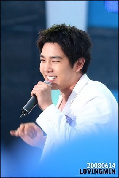 kanginmic1.jpg Kangin image by triunelei