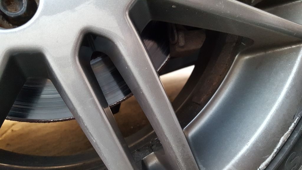 Burning wheel/brake smell and smoke